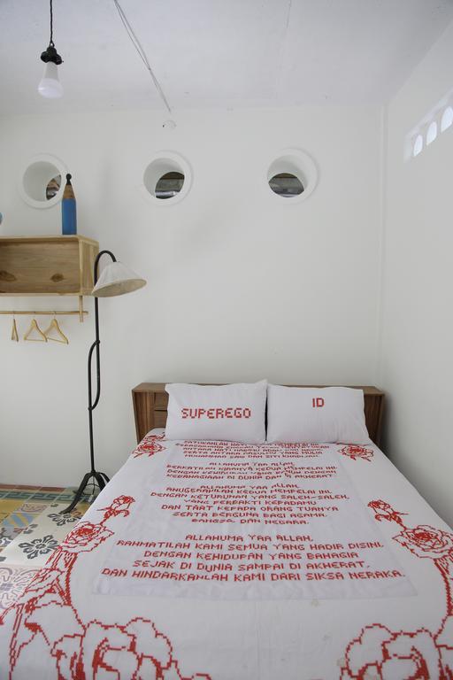 Rumah Senjakala Бантул Екстериор снимка