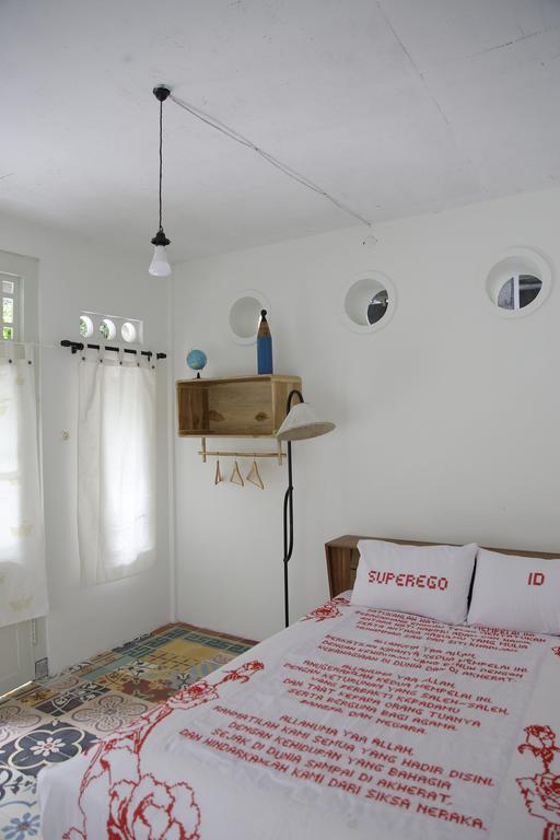 Rumah Senjakala Бантул Екстериор снимка