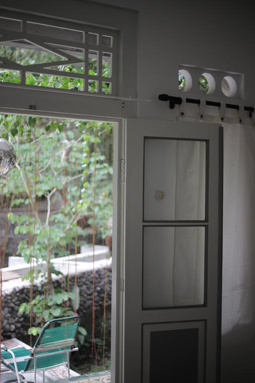 Rumah Senjakala Бантул Екстериор снимка